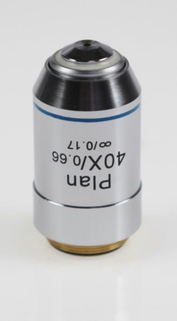 [EN]: Objective Infinity Plan 40x / 0,66. spring, non-stress