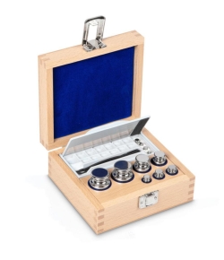 [EN]: Weight kit F1 ECO-form, 1g...200g stainless steel polished, in wood box, incl. tweezers