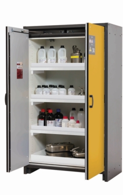 [EN]: Saftey cabinet Q-Classic-30 WD 1164 x 615 x 1955 mm (WxDxH), 3x bottom tray, 1x bottom sump tray