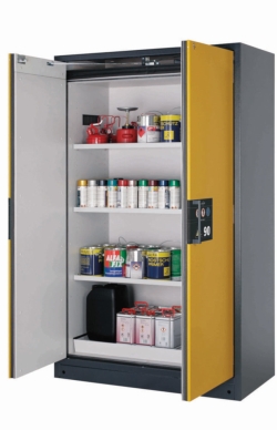 [EN]: Saftey cabinet Q-PEGASUS-90 WADC 1200 x 615 x 1955 mm (WxDxH), door safety yellow RAL 1004, 3 shelves, 1 perforated