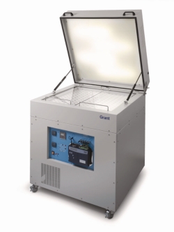 [EN]: Bi-directional gradient plate GRD1 LH for plant research and other applications, with integral light hood