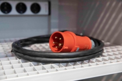 [EN]: Mains connection cable 400 V IO90 600/1200mm