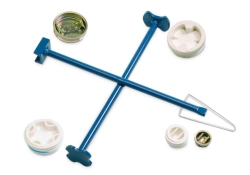 Llave de barril en cruz, lacada