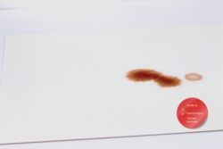 Protector de superficie con capa de polietileno