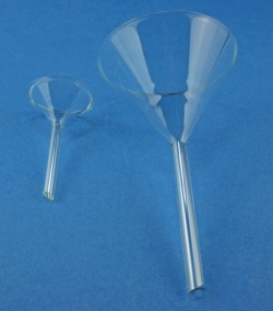 Funnels, borosilicate glass 3.3